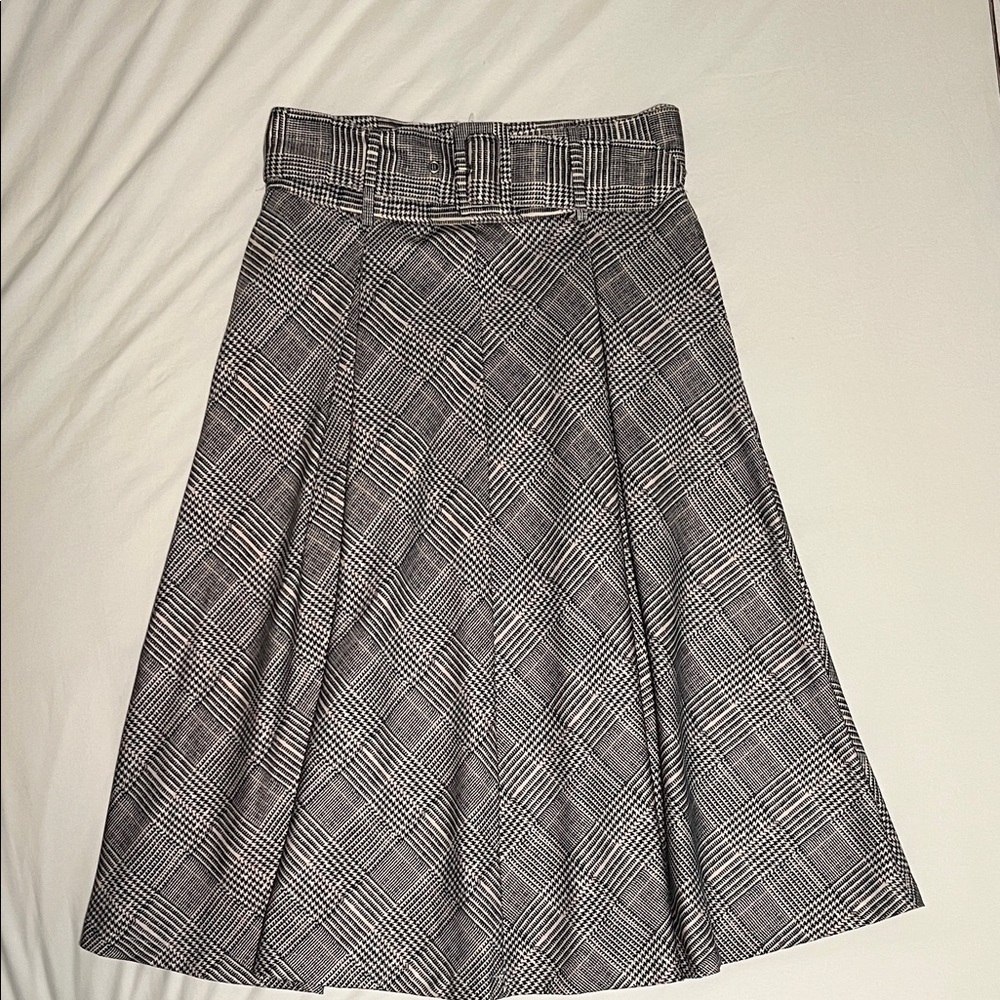 Gray Plaid Belted Women's Skirt w/ Pockets